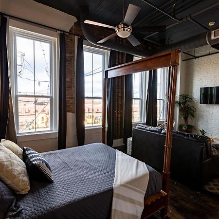 The Two Story Loft Apartment Springfield Luaran gambar