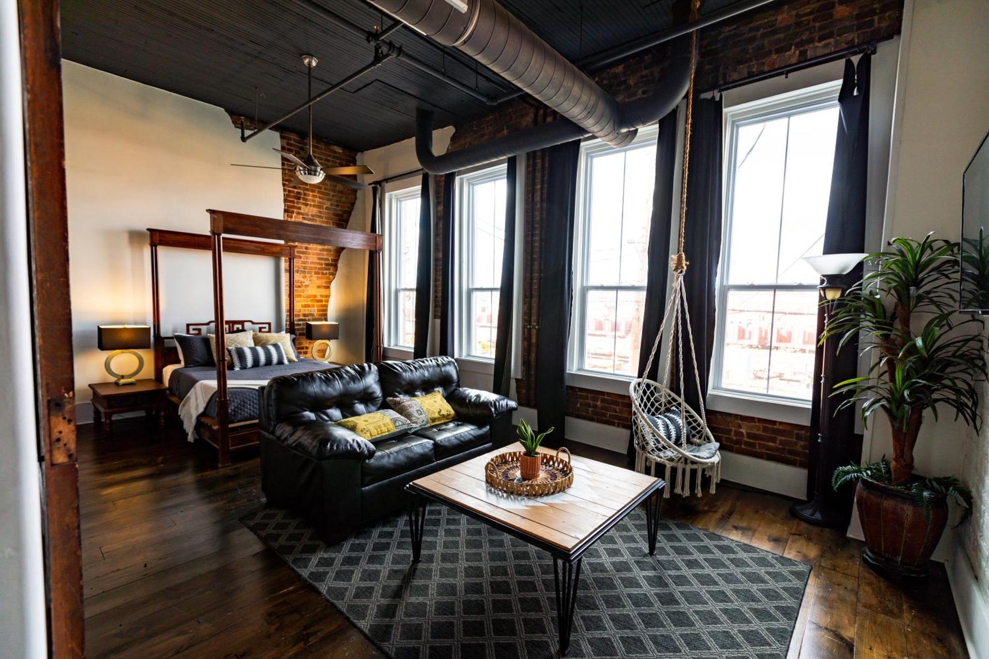 The Two Story Loft Apartment Springfield Luaran gambar