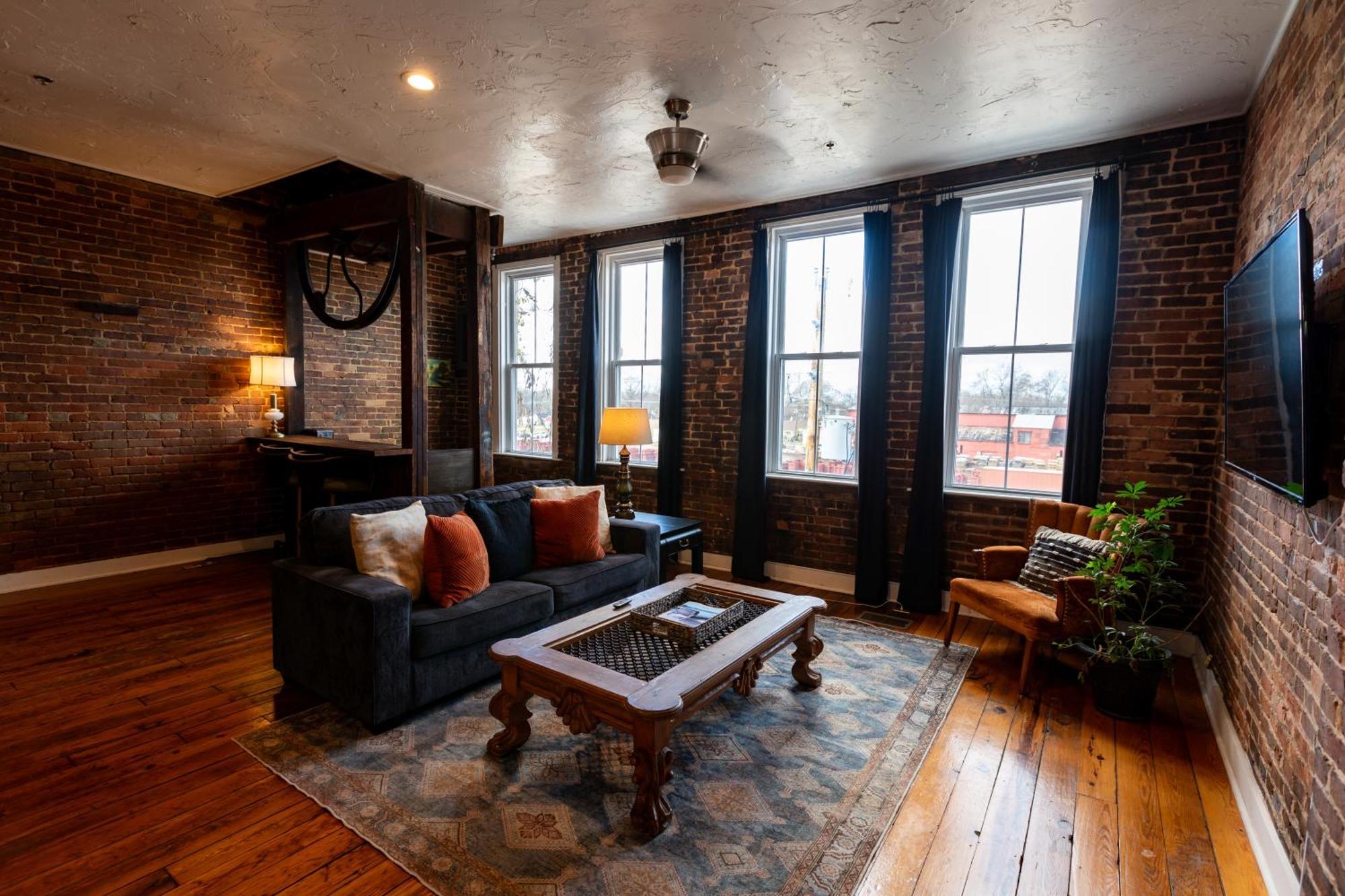 The Two Story Loft Apartment Springfield Luaran gambar